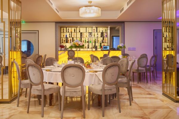 Hotel Univers T (Kluż)